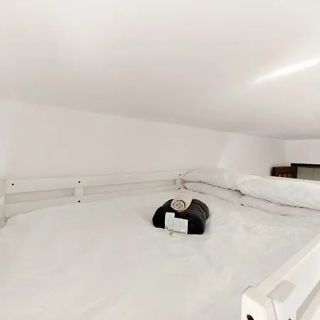 Cost - Free Wifi & 5 Min Centre * Udine